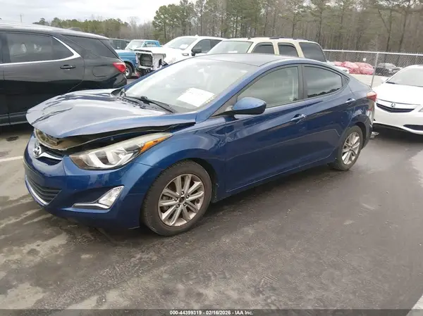 5NPDH4AE9GH666752 2016 HYUNDAI ELANTRA - Image 2