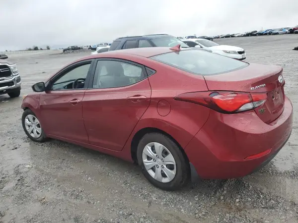 5NPDH4AE9GH667805 2016 HYUNDAI ELANTRA - Image 2
