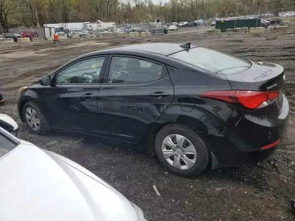 5NPDH4AE9GH668565 2016 HYUNDAI ELANTRA - Image 2