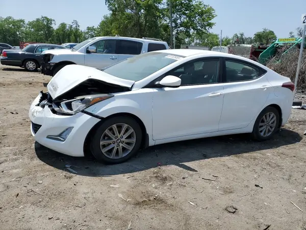 5NPDH4AE9GH671885 2016 HYUNDAI ELANTRA - Image 1