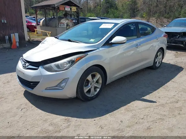 5NPDH4AE9GH671997 2016 HYUNDAI ELANTRA - Image 2