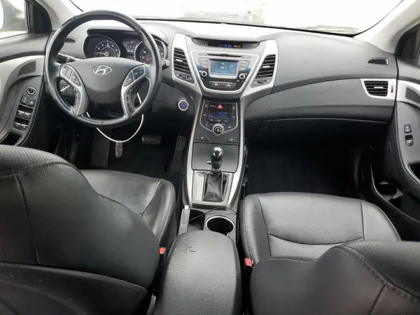 5NPDH4AE9GH672051 2016 HYUNDAI ELANTRA - Image 8