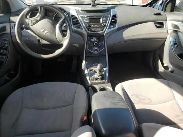 5NPDH4AE9GH672311 2016 HYUNDAI ELANTRA - Image 8