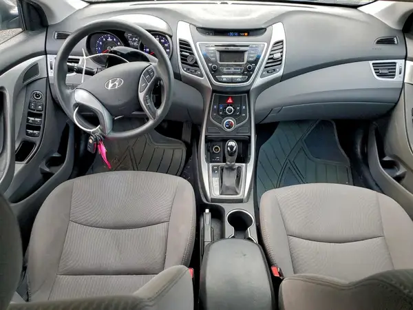 5NPDH4AE9GH674091 2016 HYUNDAI ELANTRA - Image 8