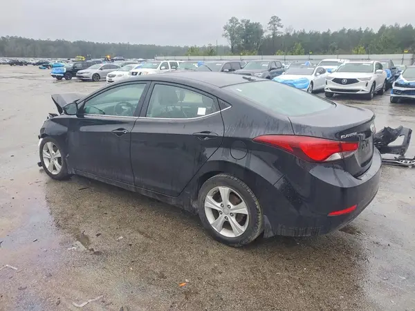 5NPDH4AE9GH676004 2016 HYUNDAI ELANTRA - Image 2