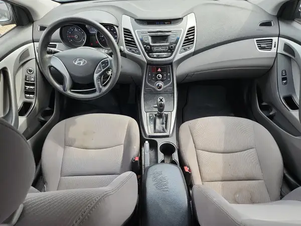 5NPDH4AE9GH676990 2016 HYUNDAI ELANTRA - Image 8