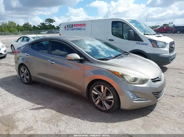 5NPDH4AE9GH677315 2016 HYUNDAI ELANTRA - Image 1