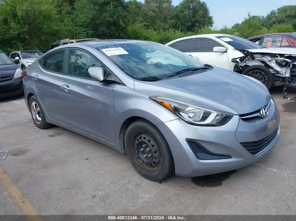 5NPDH4AE9GH677377 2016 HYUNDAI ELANTRA - Image 1