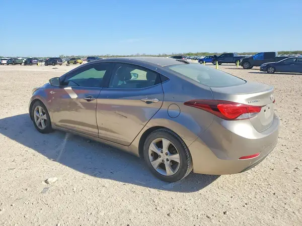 5NPDH4AE9GH679467 2016 HYUNDAI ELANTRA - Image 2