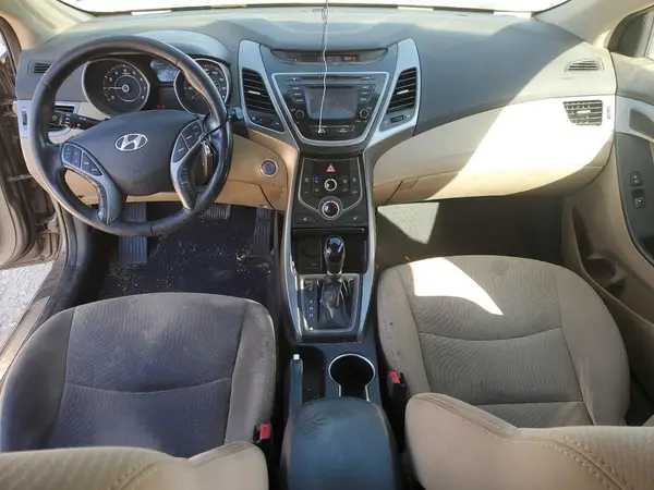 5NPDH4AE9GH679467 2016 HYUNDAI ELANTRA - Image 8