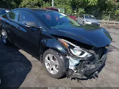 5NPDH4AE9GH679727 2016 HYUNDAI ELANTRA