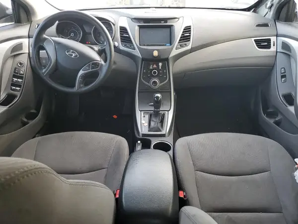 5NPDH4AE9GH680845 2016 HYUNDAI ELANTRA - Image 8