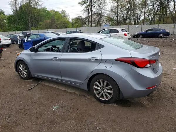 5NPDH4AE9GH680862 2016 HYUNDAI ELANTRA - Image 2