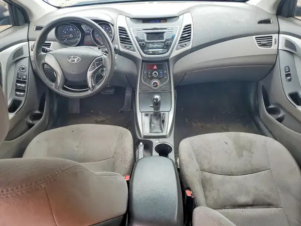 5NPDH4AE9GH680909 2016 HYUNDAI ELANTRA - Image 8