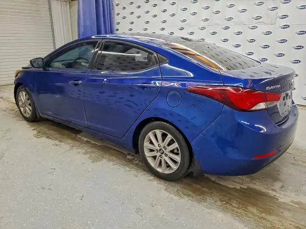 5NPDH4AE9GH682403 2016 HYUNDAI ELANTRA - Image 2