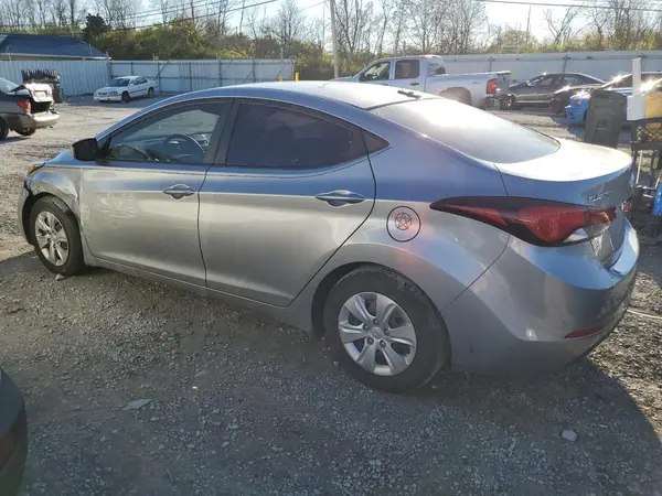5NPDH4AE9GH683602 2016 HYUNDAI ELANTRA - Image 2