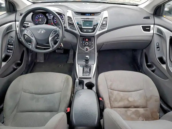 5NPDH4AE9GH683986 2016 HYUNDAI ELANTRA - Image 8