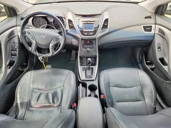 5NPDH4AE9GH689321 2016 HYUNDAI ELANTRA - Image 8
