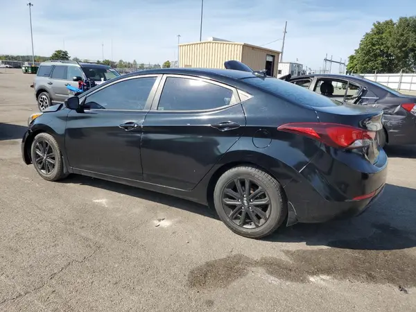 5NPDH4AE9GH689884 2016 HYUNDAI ELANTRA - Image 2