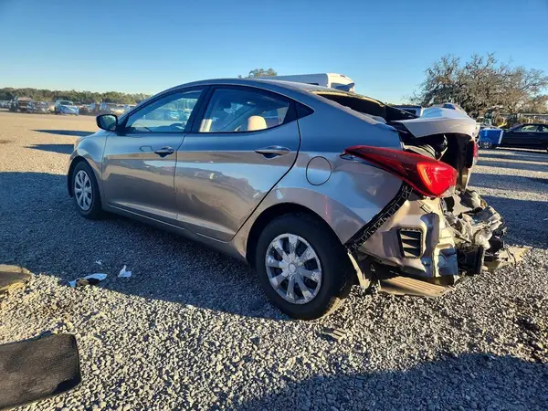 5NPDH4AE9GH693434 2016 HYUNDAI ELANTRA - Image 2