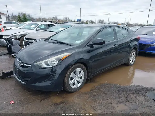 5NPDH4AE9GH694647 2016 HYUNDAI ELANTRA - Image 2
