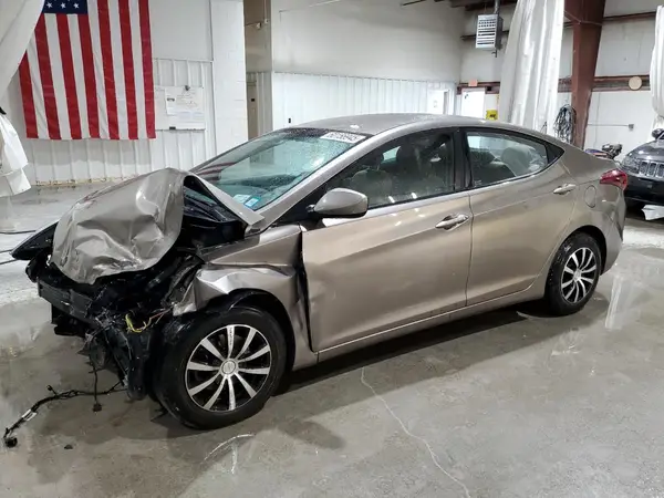 5NPDH4AE9GH694955 2016 HYUNDAI ELANTRA - Image 1