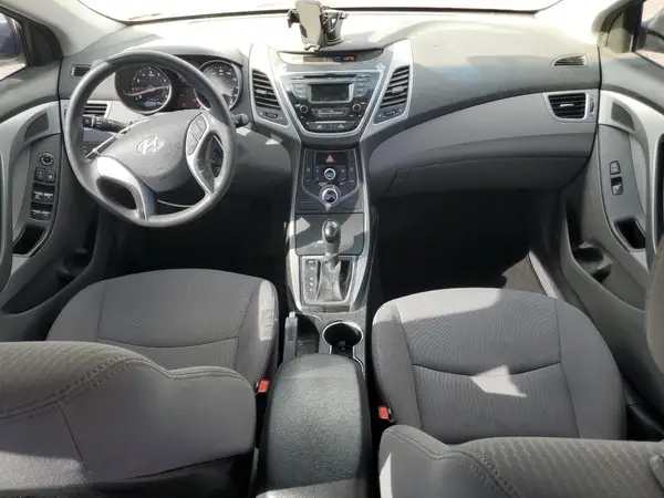 5NPDH4AE9GH697502 2016 HYUNDAI ELANTRA - Image 8