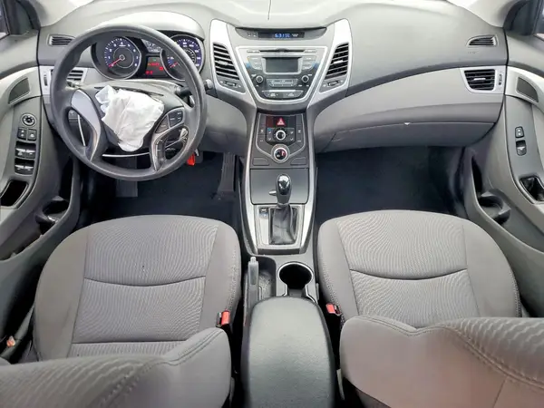 5NPDH4AE9GH697578 2016 HYUNDAI ELANTRA - Image 8