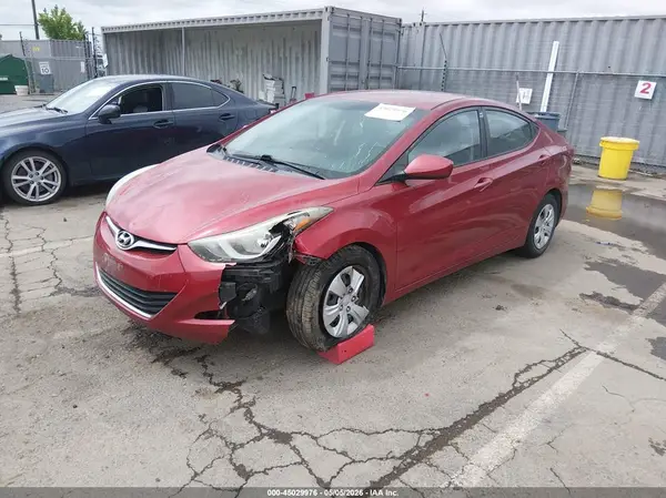 5NPDH4AE9GH698780 2016 HYUNDAI ELANTRA - Image 2