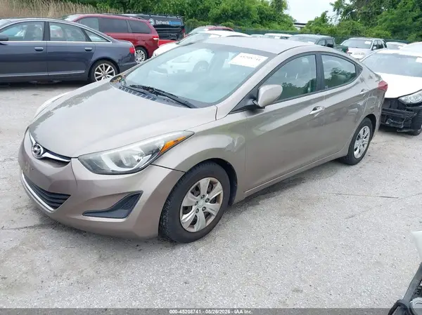 5NPDH4AE9GH700026 2016 HYUNDAI ELANTRA - Image 2