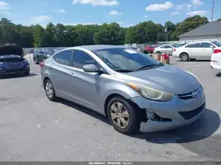 5NPDH4AE9GH705629 2016 HYUNDAI ELANTRA
