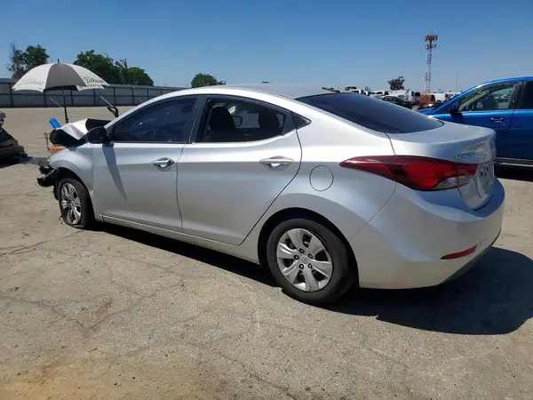 5NPDH4AE9GH706327 2016 HYUNDAI ELANTRA - Image 2