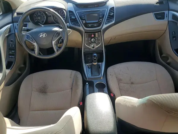 5NPDH4AE9GH707705 2016 HYUNDAI ELANTRA - Image 8