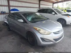 5NPDH4AE9GH708269 2016 HYUNDAI ELANTRA