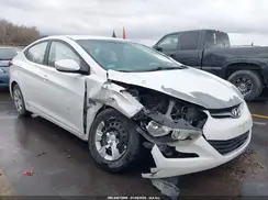 5NPDH4AE9GH708319 2016 HYUNDAI ELANTRA
