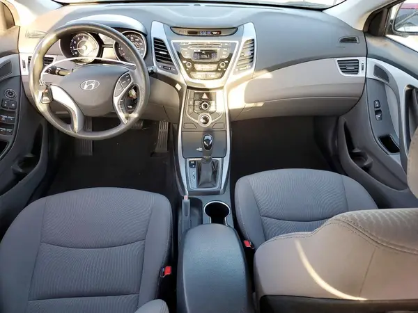 5NPDH4AE9GH708420 2016 HYUNDAI ELANTRA - Image 8