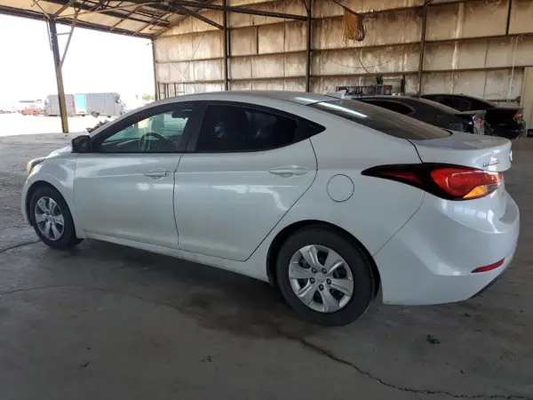 5NPDH4AE9GH709907 2016 HYUNDAI ELANTRA - Image 2