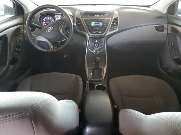 5NPDH4AE9GH709907 2016 HYUNDAI ELANTRA - Image 8