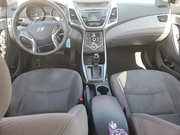 5NPDH4AE9GH710233 2016 HYUNDAI ELANTRA - Image 8