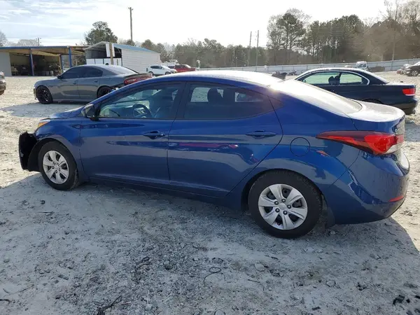 5NPDH4AE9GH711043 2016 HYUNDAI ELANTRA - Image 2