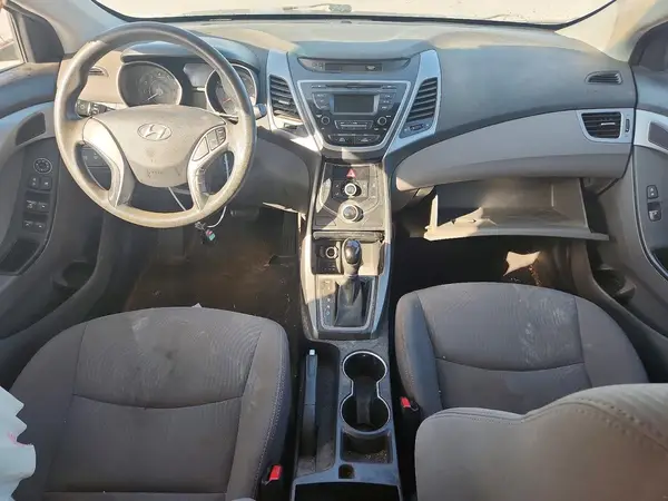 5NPDH4AE9GH711298 2016 HYUNDAI ELANTRA - Image 8