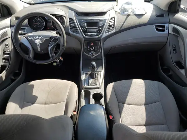 5NPDH4AE9GH711415 2016 HYUNDAI ELANTRA - Image 8