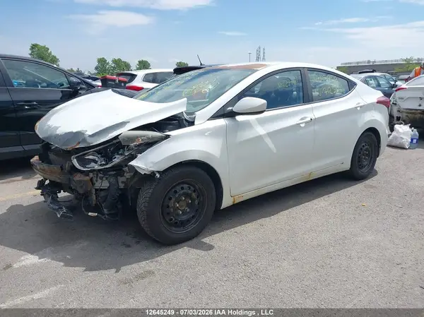 5NPDH4AE9GH712337 2016 HYUNDAI ELANTRA - Image 2