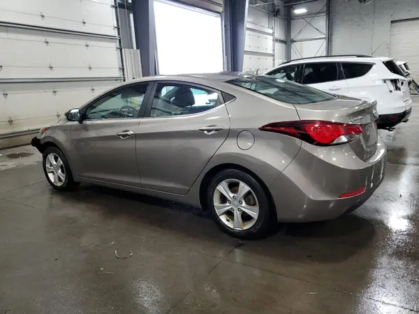 5NPDH4AE9GH714590 2016 HYUNDAI ELANTRA - Image 2