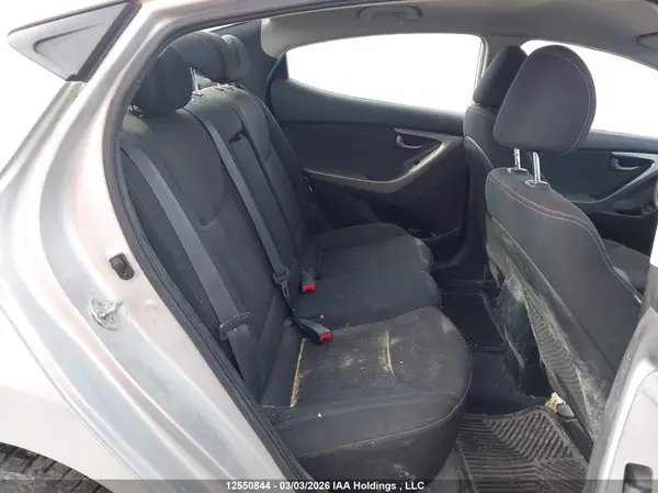 5NPDH4AE9GH714864 2016 HYUNDAI ELANTRA - Image 8