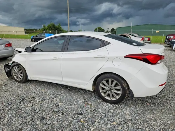 5NPDH4AE9GH721250 2016 HYUNDAI ELANTRA - Image 2