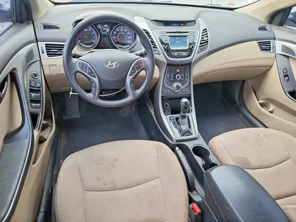 5NPDH4AE9GH721250 2016 HYUNDAI ELANTRA - Image 8