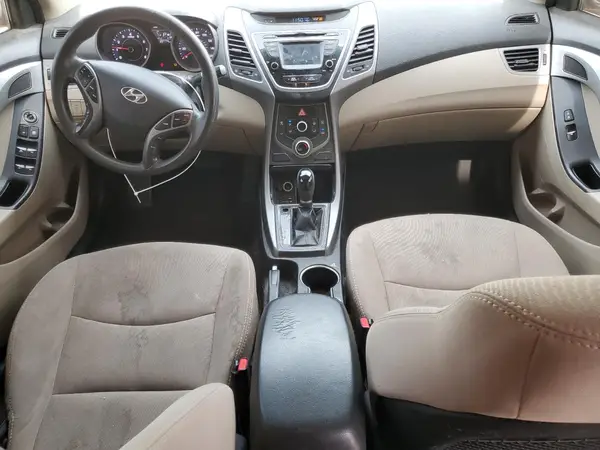 5NPDH4AE9GH721460 2016 HYUNDAI ELANTRA - Image 8