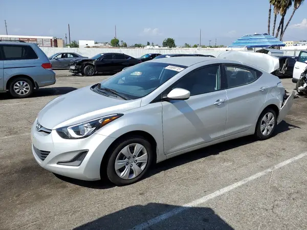 5NPDH4AE9GH723919 2016 HYUNDAI ELANTRA - Image 1