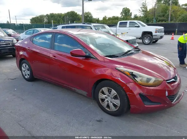 5NPDH4AE9GH724374 2016 HYUNDAI ELANTRA - Image 1